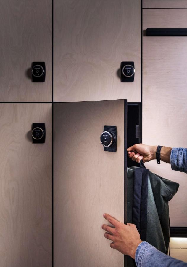 Lylo Auckland Hotel Exterior photo A smart locker